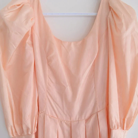 Vintage Peach 80's Prom Dress with Puff Sleeve - Picture 10 of 16